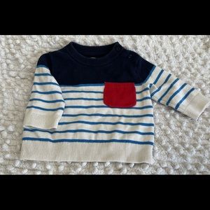 Baby gap sweater 6-12 months